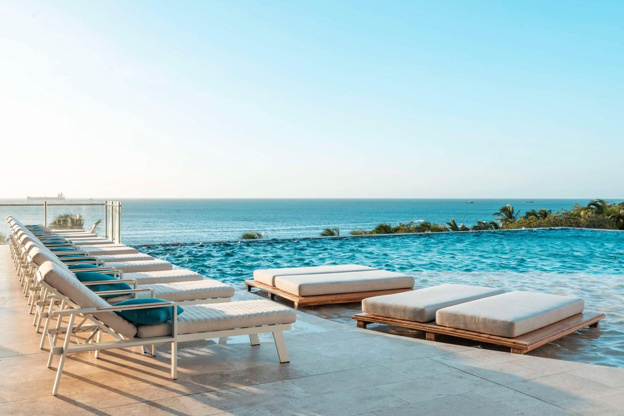 Hilton Santa Marta Hotel Exterior photo